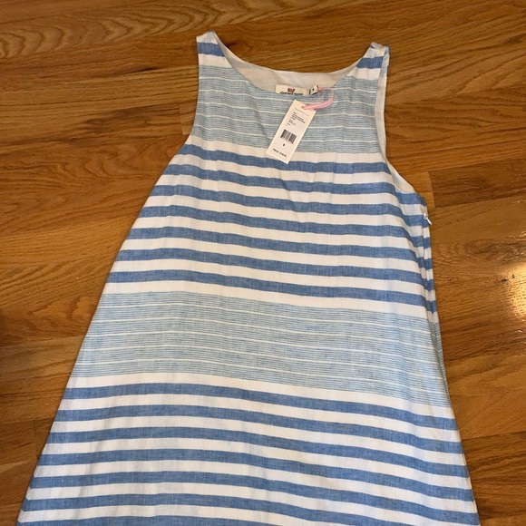 Vineyard Vines Dress - Picture 2 of 5